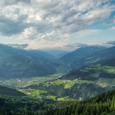 Hotel Wohlfuehl Ferien-heim 4 Sterne Zell am Ziller