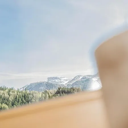 Wohlfuehl Ferien-heim 4 Sterne Отель 4*