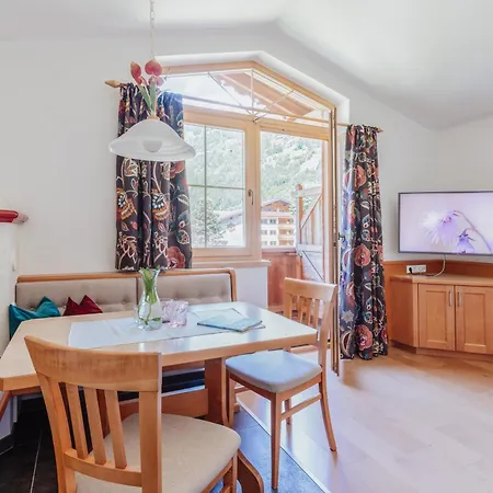 Hotel Wohlfuehl Ferien-heim 4 Sterne Zell am Ziller