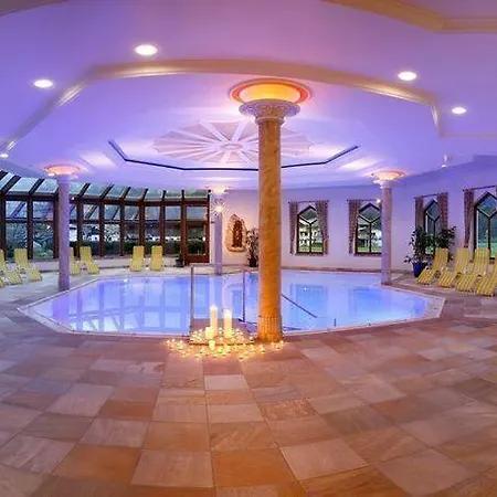 Wohlfuehl Ferien-heim 4 Sterne צל אם צילר