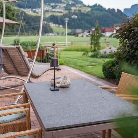 Wohlfuehl Ferien-heim 4 Sterne מלון צל אם צילר