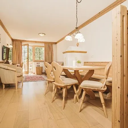 Wohlfuehl Ferien-heim 4 Sterne מלון צל אם צילר